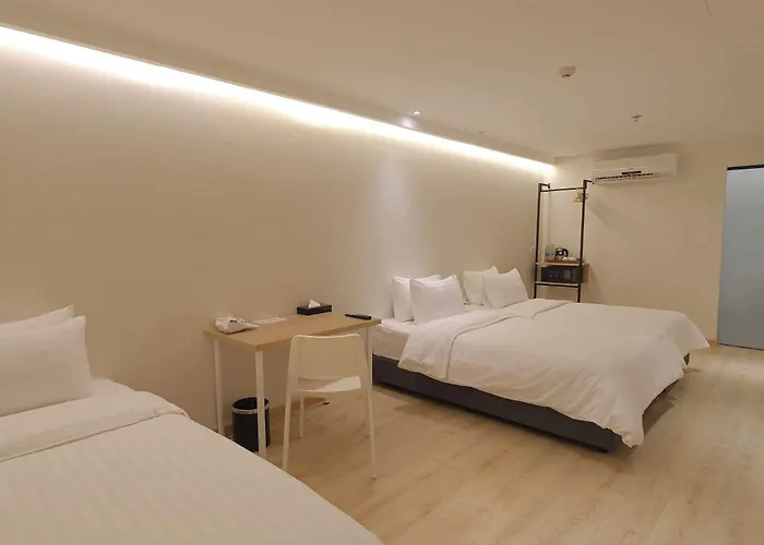 Simplestay Chatuchak, Surestay Collection By Western