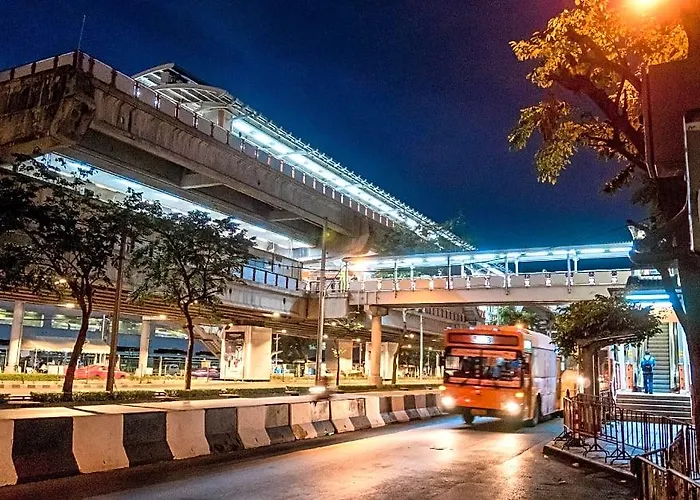 Simplestay Chatuchak, Surestay Collection By Western Hotel 3*