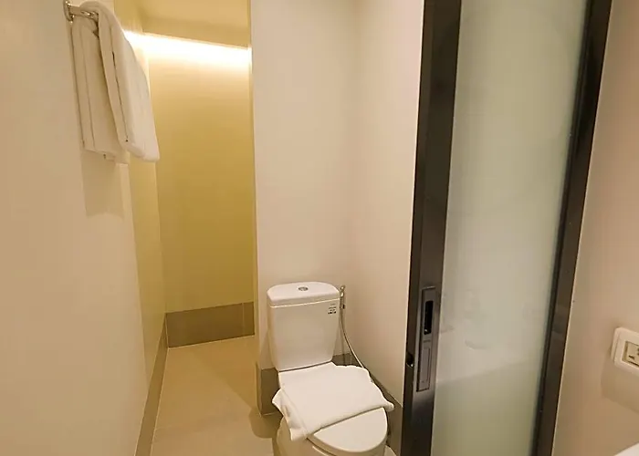 Simplestay Chatuchak, Surestay Collection By Western Bangkok